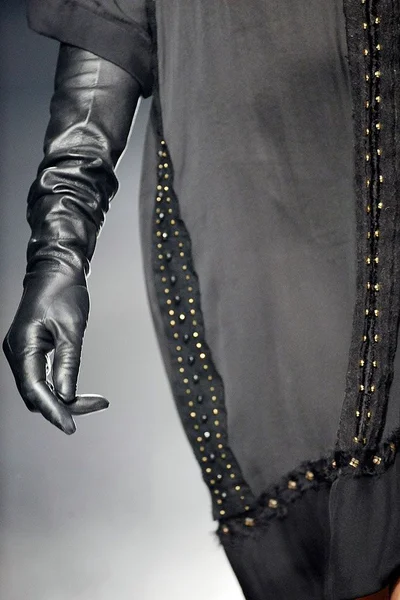 Look 99
